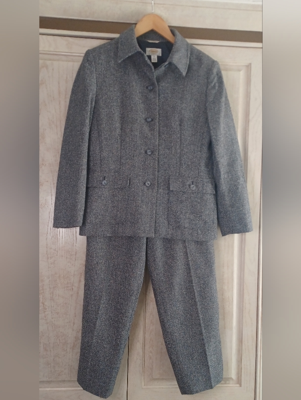 Talbots Silk And Wool Vintage Navy Herringbone Pant Suit